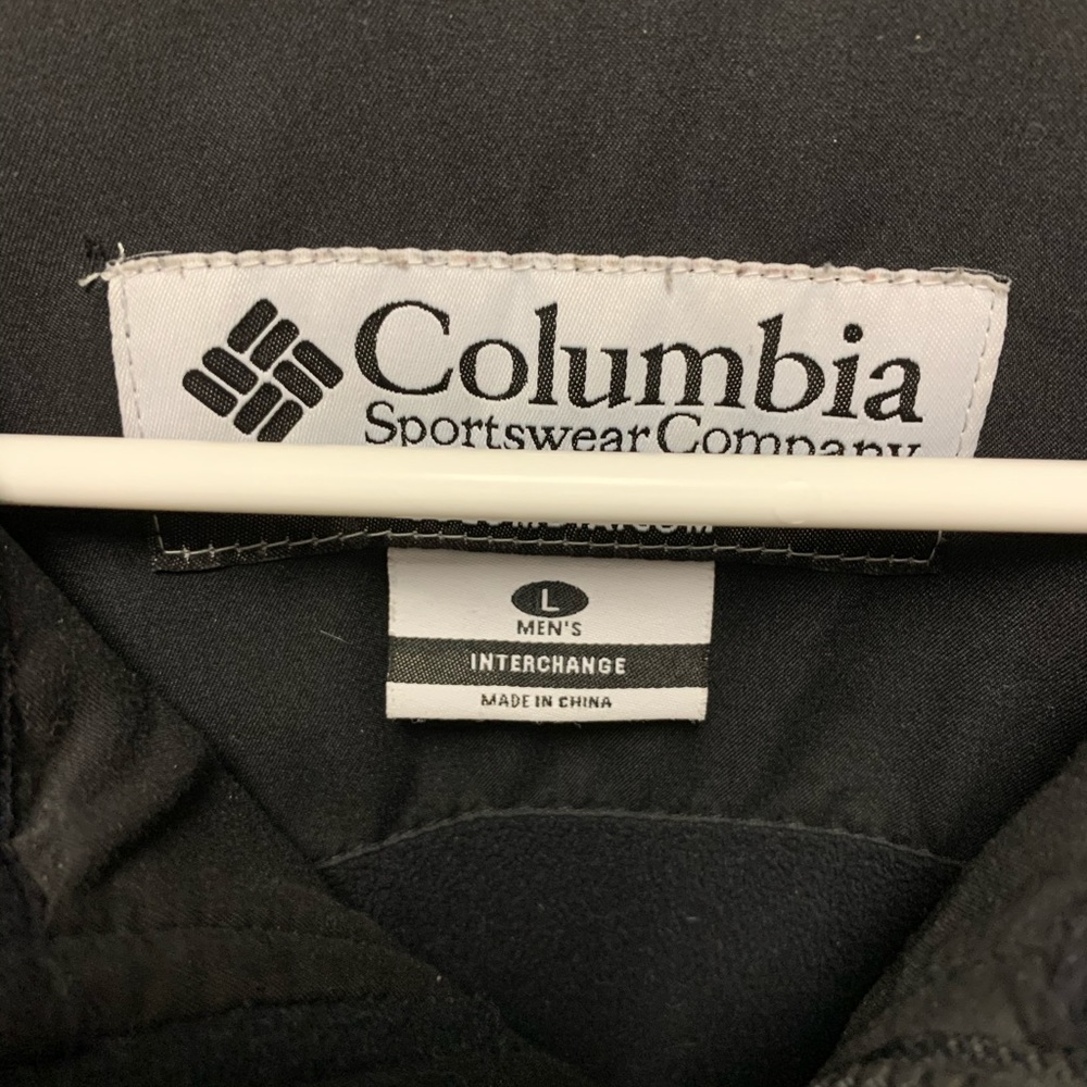 Columbia Softshell Jacket - image 3